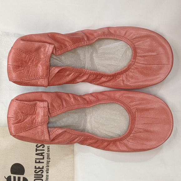 storehouse flats Shoes - Storehouse flats coral oil tanned 9 NWOT